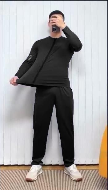🔥 Unisex Solid Workout Tracksuit – Stylish, Comfy & Sporty Look! 💪🖤
